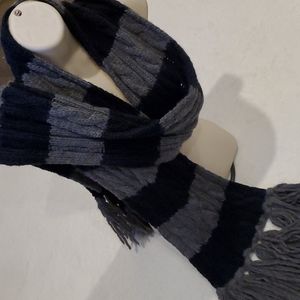 Abercrombie & Fitch Striped Knit Scarf